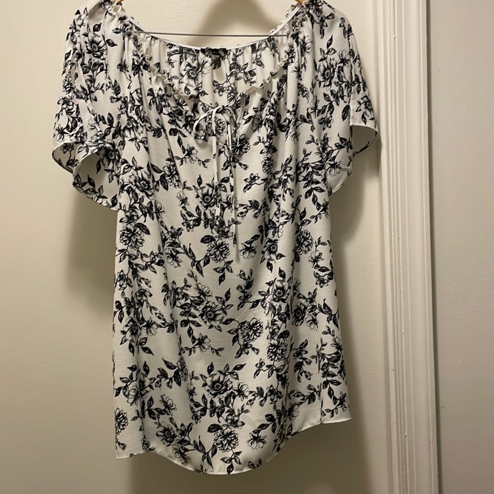 Ladies Blouse size L
